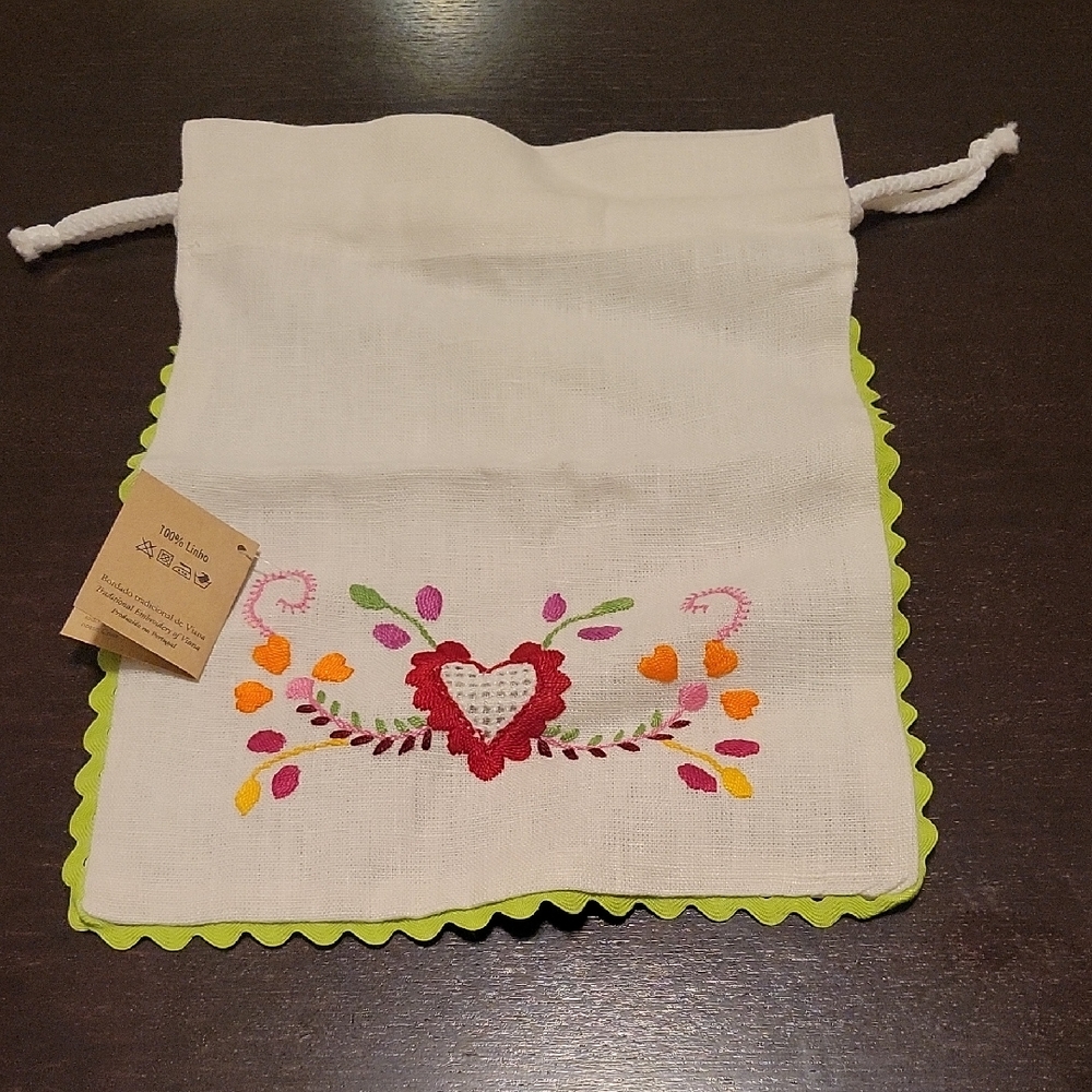 Embroidered White and Green Drawstring Lingerie Bag